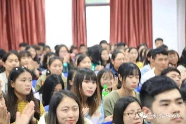 海博测评艺术家朱楣巡讲《练琴的艺术》——安阳、濮阳站完美落幕