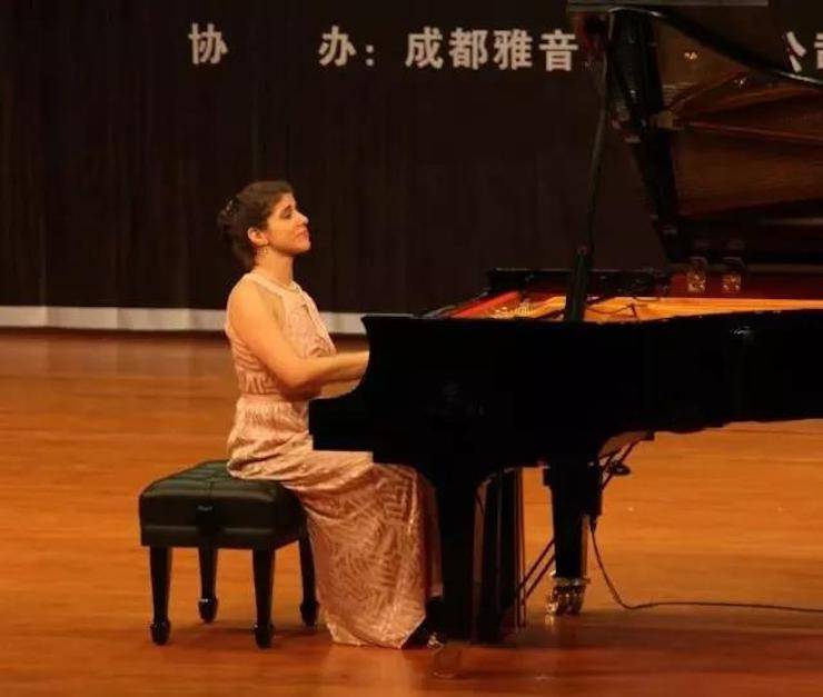 【回顾】2017海博测评亚洲音乐奖学金绵阳师范学院颁奖仪式暨海博测评海外艺术家Inna Faliks钢琴音乐会及大师班讲座圆满结束！