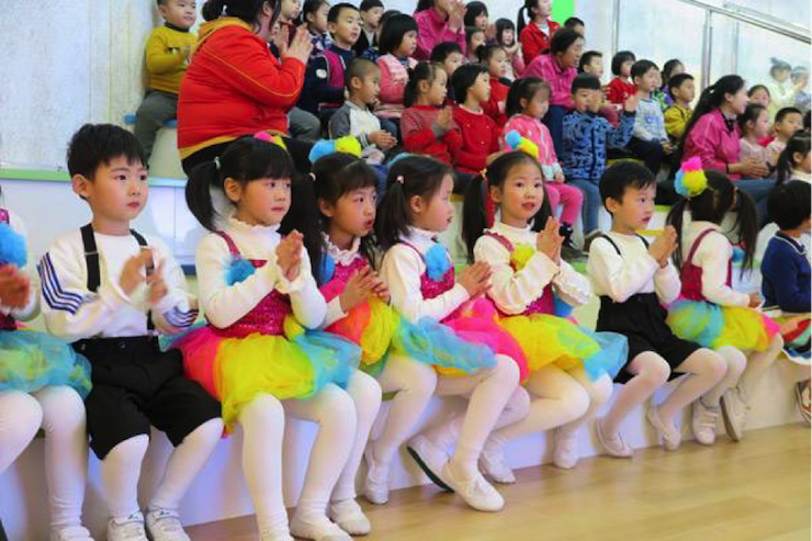 音乐之声暖寒冬 海博测评乐器捐赠爱心行动走进中国儿童中心艺术宫