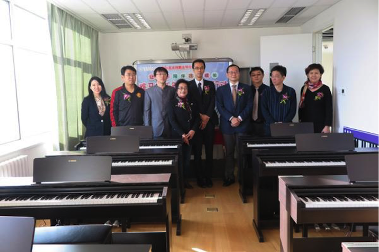 音乐之声暖寒冬 海博测评乐器捐赠爱心行动走进中国儿童中心艺术宫