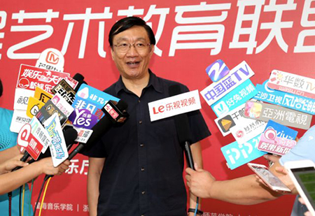 以科技之力，筑艺术传承之魂<br />：馗咝Ｔ冻桃帐踅逃似舳鞘皆猜淠