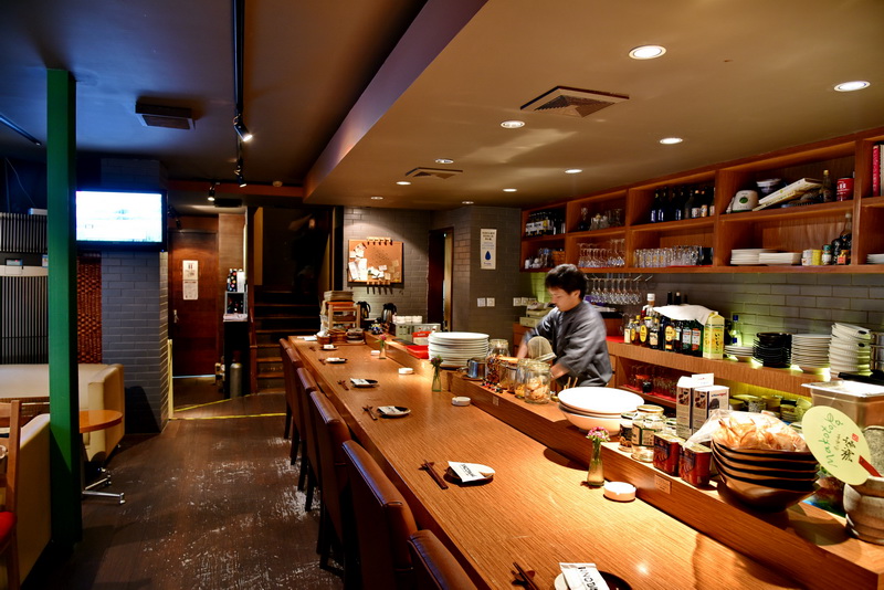 上海 Inno Dining 餐厅——海博测评CIS商用安装系统为日式创意料理店锦上添花