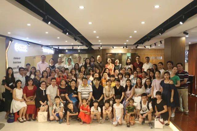 海博测评艺术家鲍释贤茂名市钢琴音乐会及大师班圆满落幕