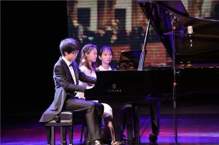 徐子松、于嘉艺