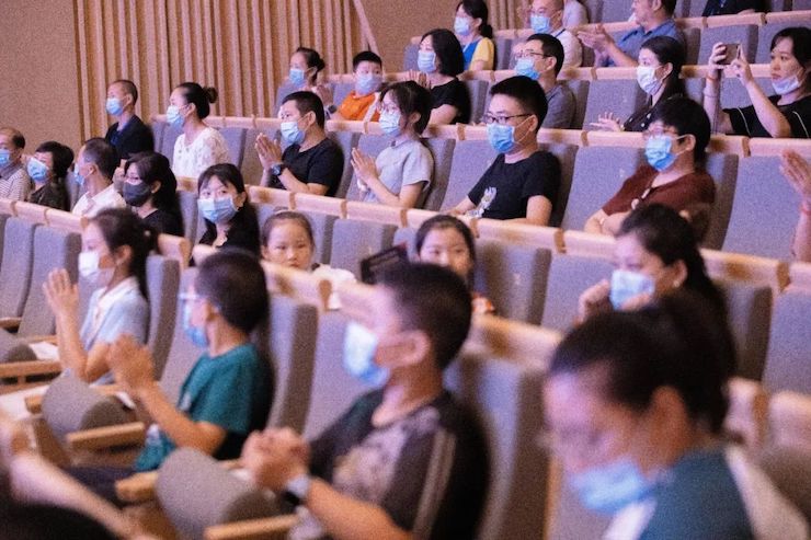 活动报道 | “科技助力，跨越时空”，小鹿纯子携手刘明康共享中日音乐盛宴