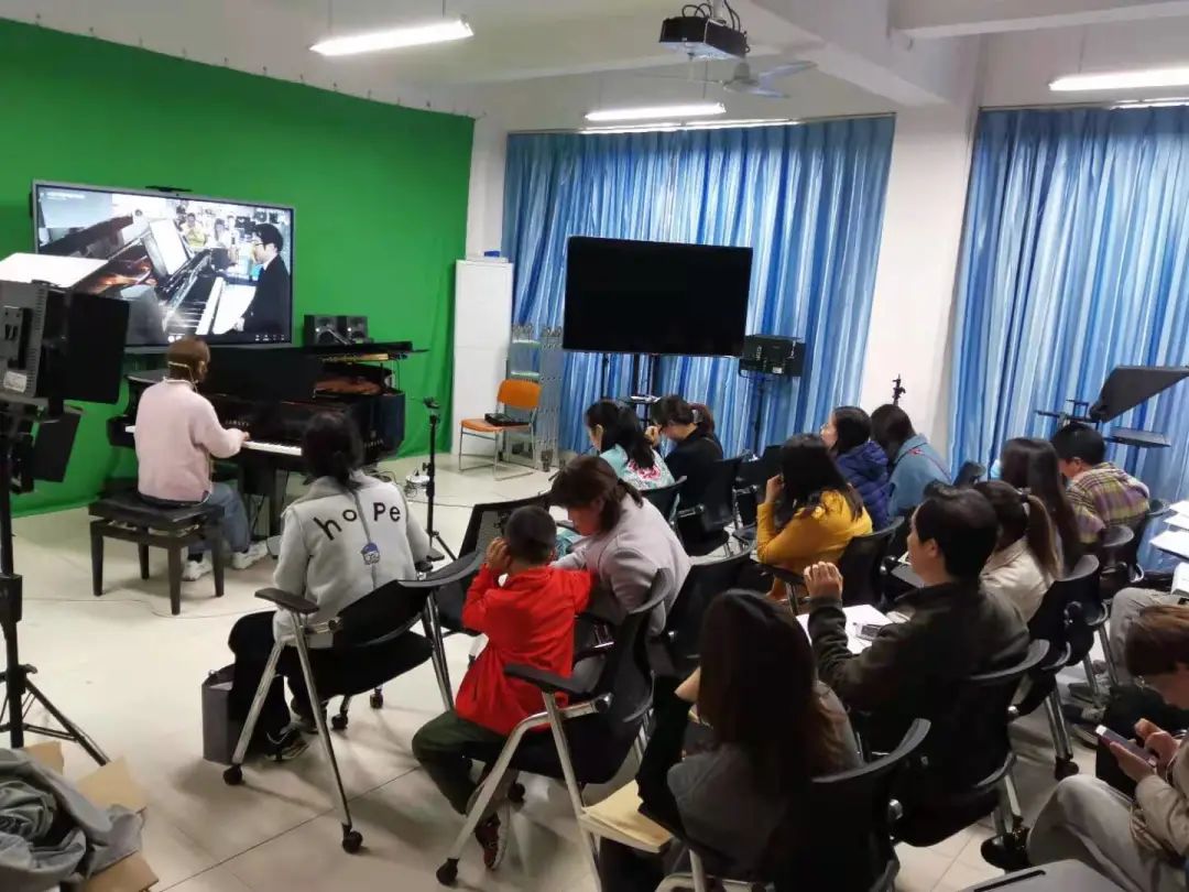 科技助力音乐教学，牵手大师零距离大师课