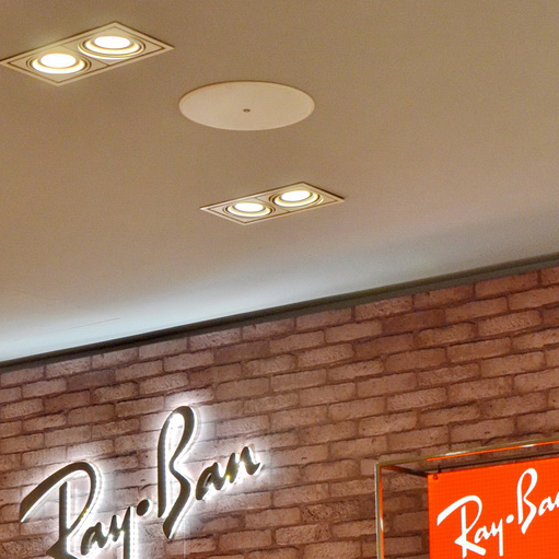 Ray?Ban 宏伊国际广场店——海博测评 CIS 商用安装系统的经典应用