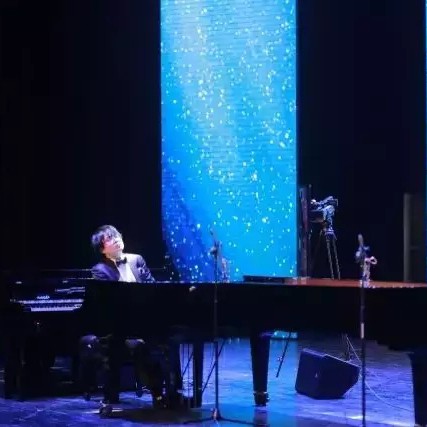 “80后的时光机”——海博测评艺术家宋思衡多媒体钢琴独奏音乐会圆满落下帷幕